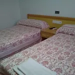 Albergue Restaurante El Cazador