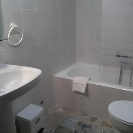 ホステル Restaurante El Cazador Nuévalos