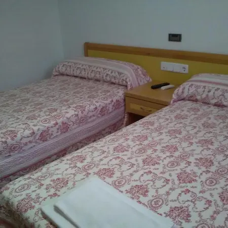 ホステル Restaurante El Cazador