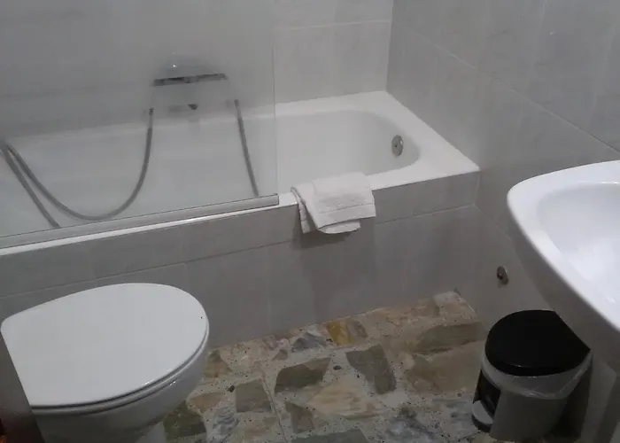 Restaurante El Cazador Vandrarhem Nuévalos